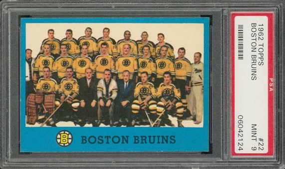 1962/63 Topps #22 Boston Bruins – PSA MINT 9